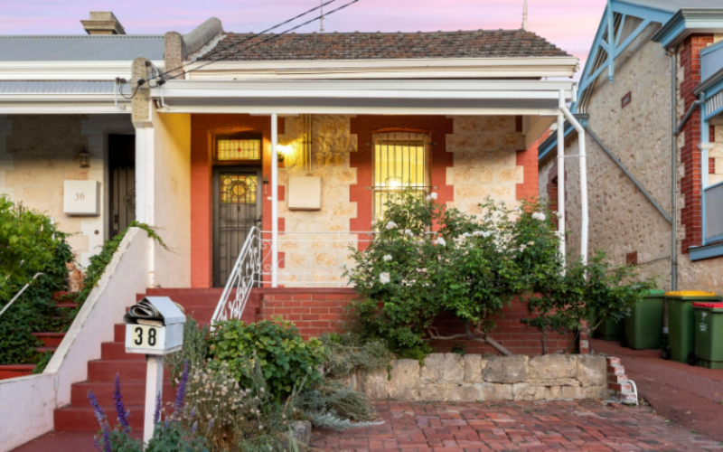 38 Attfield Street, FREMANTLE, WA 6160 AUS