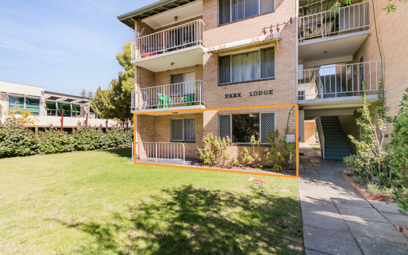 4/25 The Avenue, CRAWLEY, WA 6009 AUS