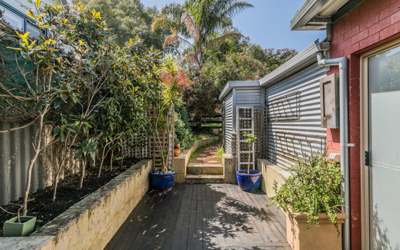 63 Harvey Street, MOSMAN PARK, WA 6012 AUS