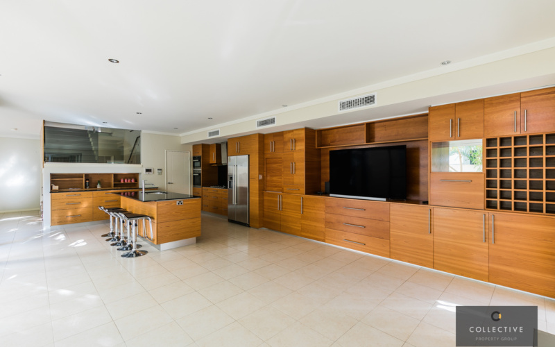 6a Tweeddale Road, APPLECROSS, WA 6153 AUS