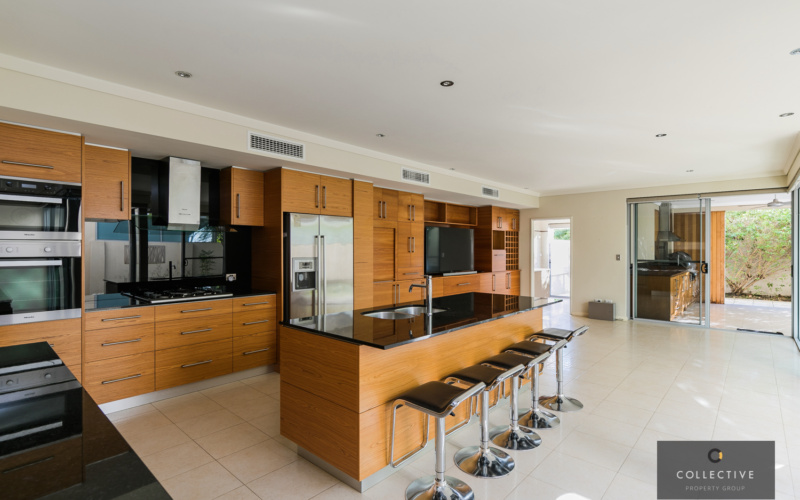 6a Tweeddale Road, APPLECROSS, WA 6153 AUS