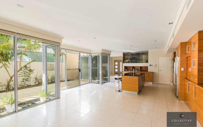 6a Tweeddale Road, APPLECROSS, WA 6153 AUS