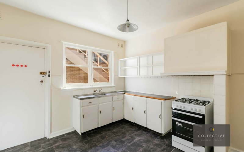 1/122 Broadway, CRAWLEY, WA 6009 AUS