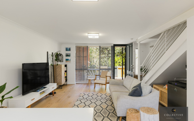 9/27 Burns Street, NORTH FREMANTLE, WA 6159 AUS