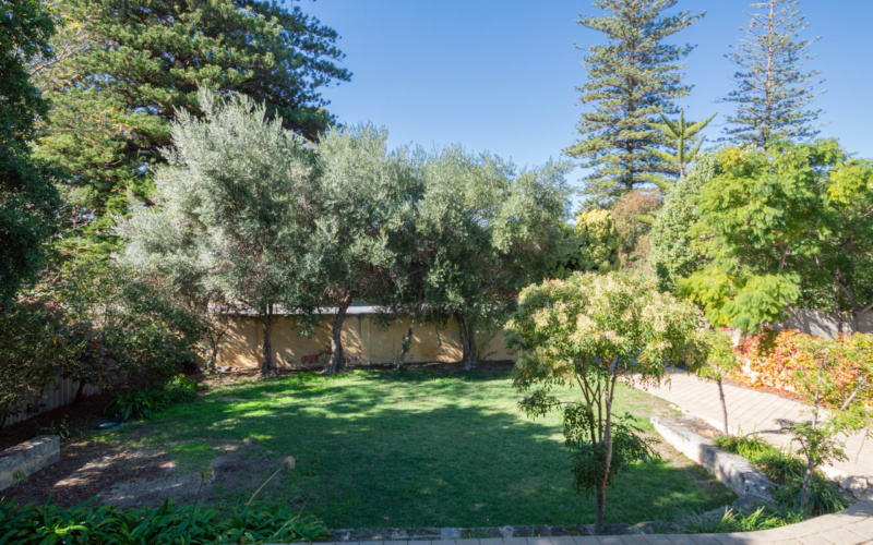 193 Curtin Avenue, COTTESLOE, WA 6011 AUS