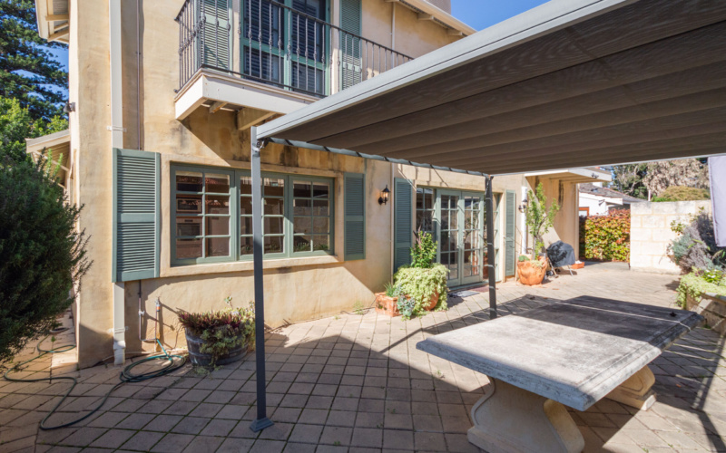 193 Curtin Avenue, COTTESLOE, WA 6011 AUS