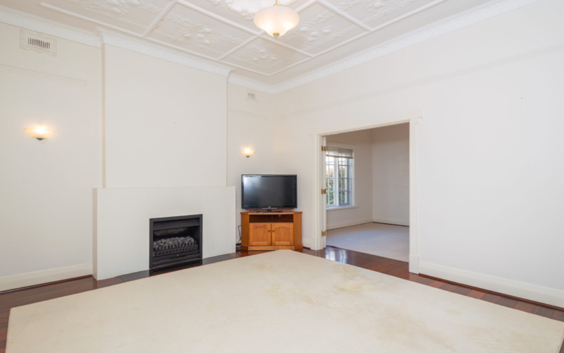 193 Curtin Avenue, COTTESLOE, WA 6011 AUS