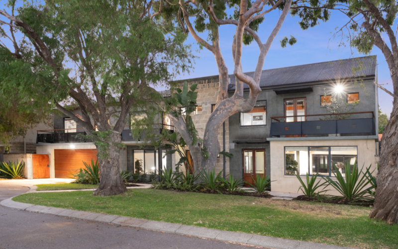 8 Finey Street, COTTESLOE, WA 6011 AUS