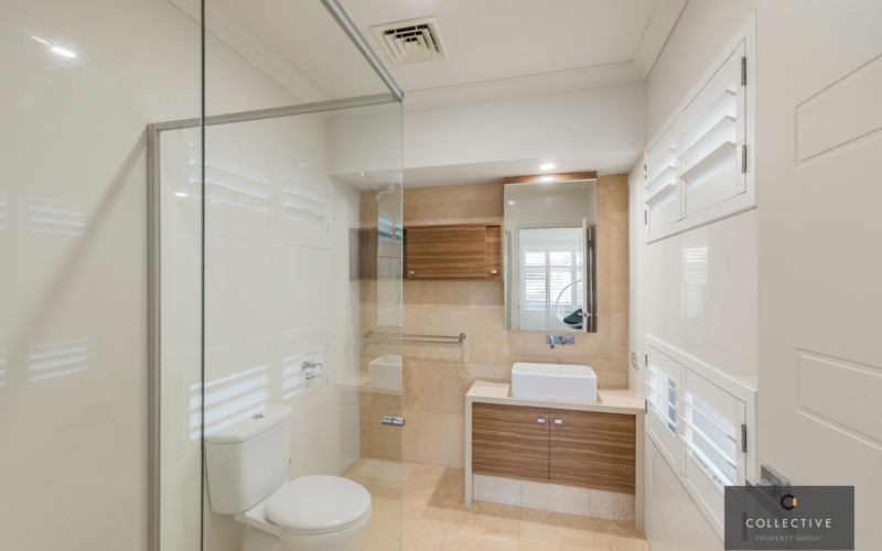 1 Barrow Crescent, NORTH COOGEE, WA 6163 AUS