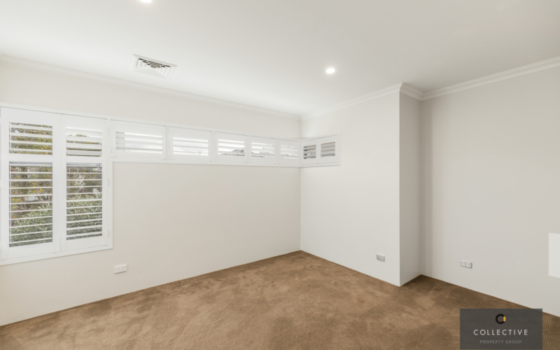 1 Barrow Crescent, NORTH COOGEE, WA 6163 AUS