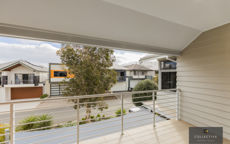 1 Barrow Crescent, NORTH COOGEE, WA 6163 AUS