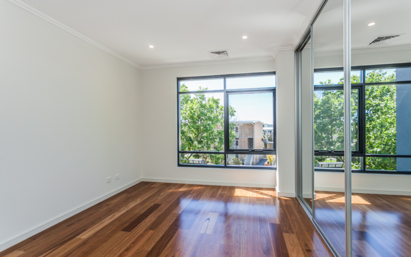 4/73 Kintail Rd, APPLECROSS, WA 6153 AUS
