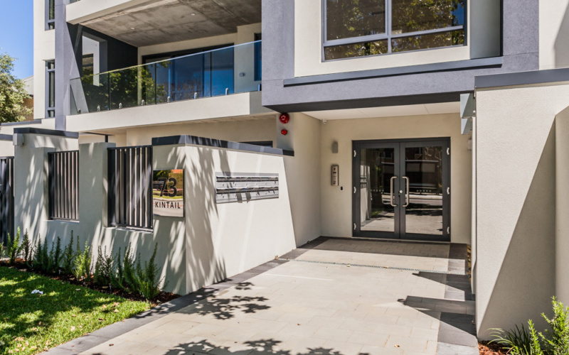 4/73 Kintail Rd, APPLECROSS, WA 6153 AUS