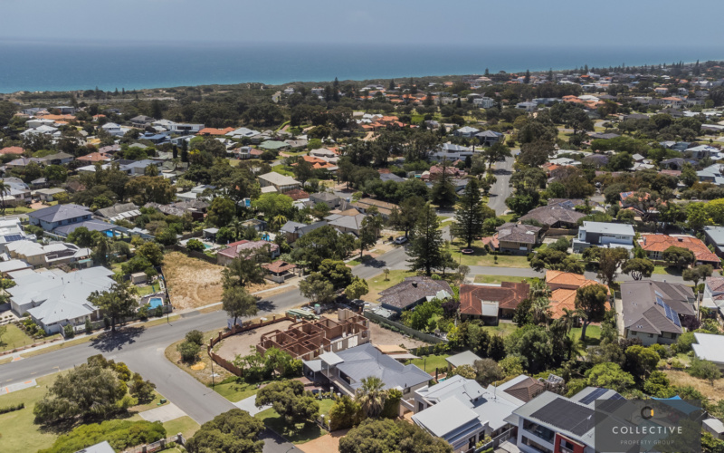 14 Yalgun Road, CITY BEACH, WA 6015 AUS