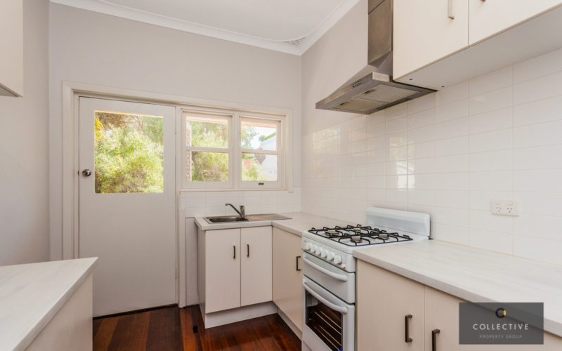 4/8 Warnham Road, COTTESLOE, WA 6011 AUS