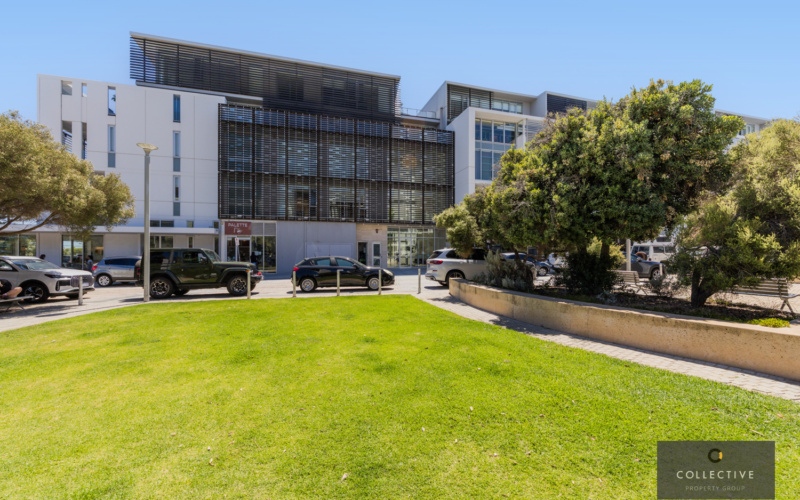 51/1 Freeman Loop, NORTH FREMANTLE, WA 6159 AUS