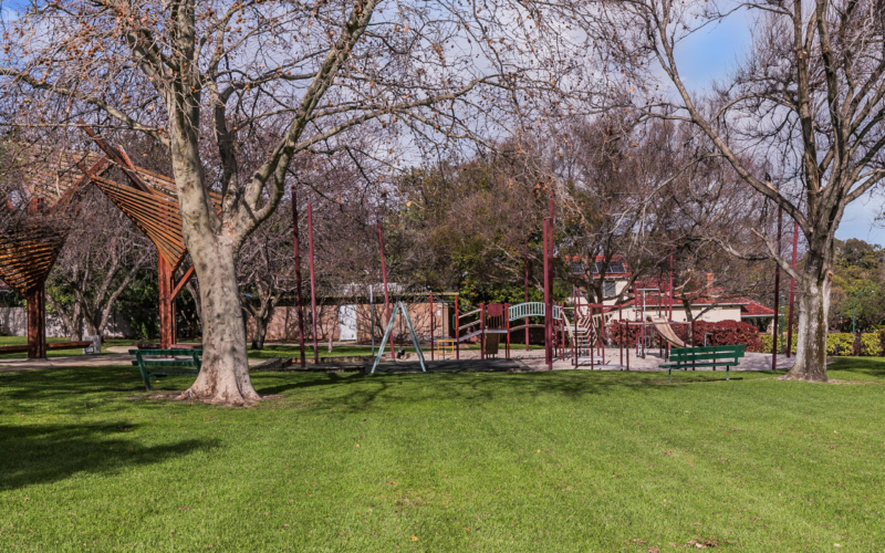 3/112 Stirling Highway, NEDLANDS, WA 6009 AUS