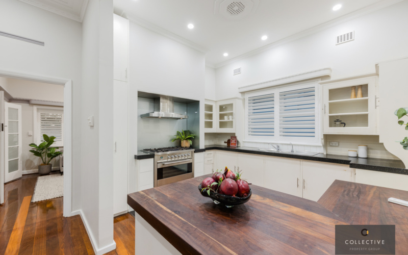 32 Gregory Street, WEMBLEY, WA 6014 AUS