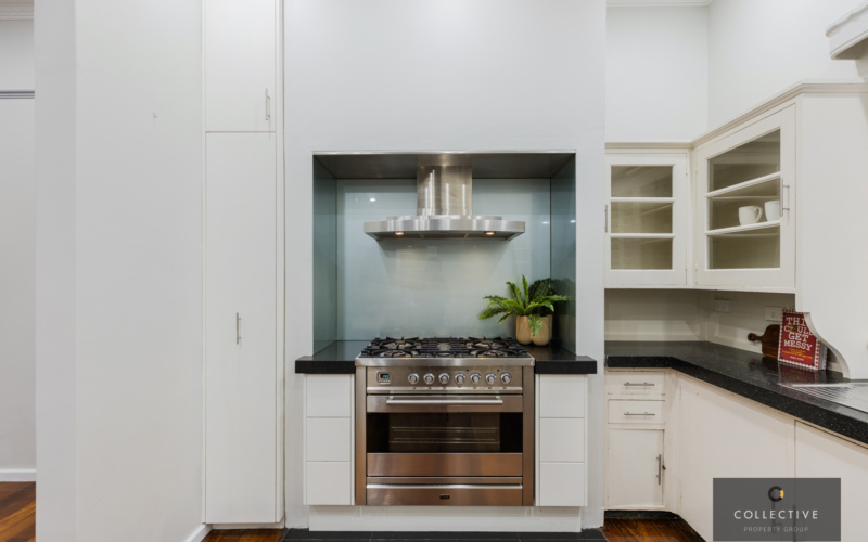 32 Gregory Street, WEMBLEY, WA 6014 AUS