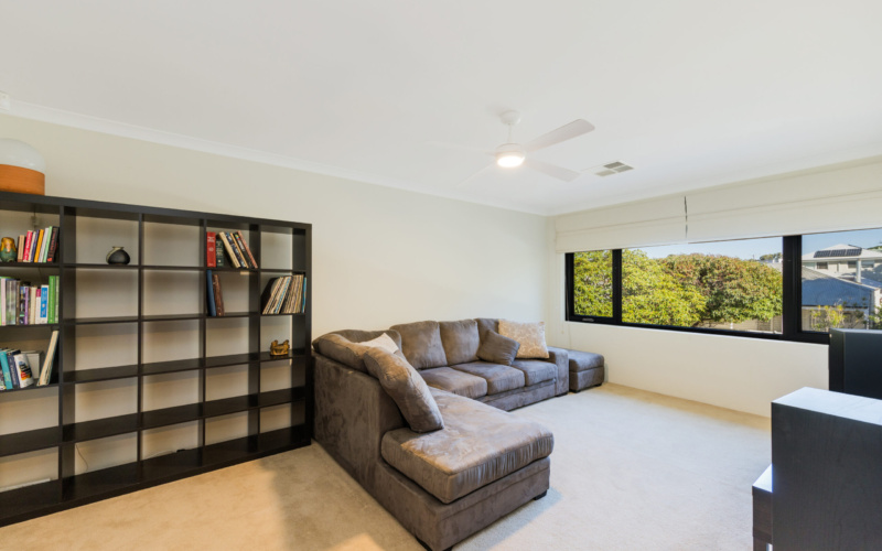 19 Thelma Street, MOSMAN PARK, WA 6012 AUS
