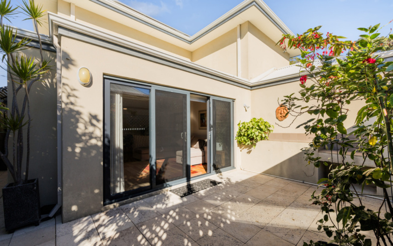 19 Thelma Street, MOSMAN PARK, WA 6012 AUS