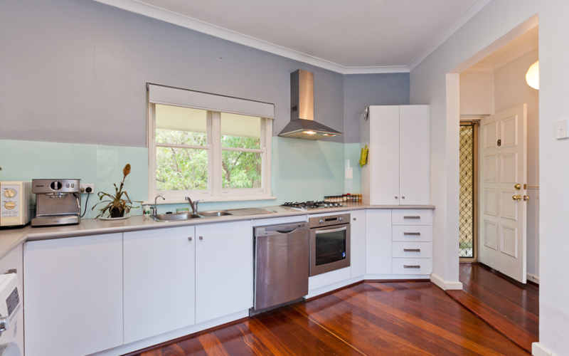 8/451 Stirling Highway, COTTESLOE, WA 6011 AUS