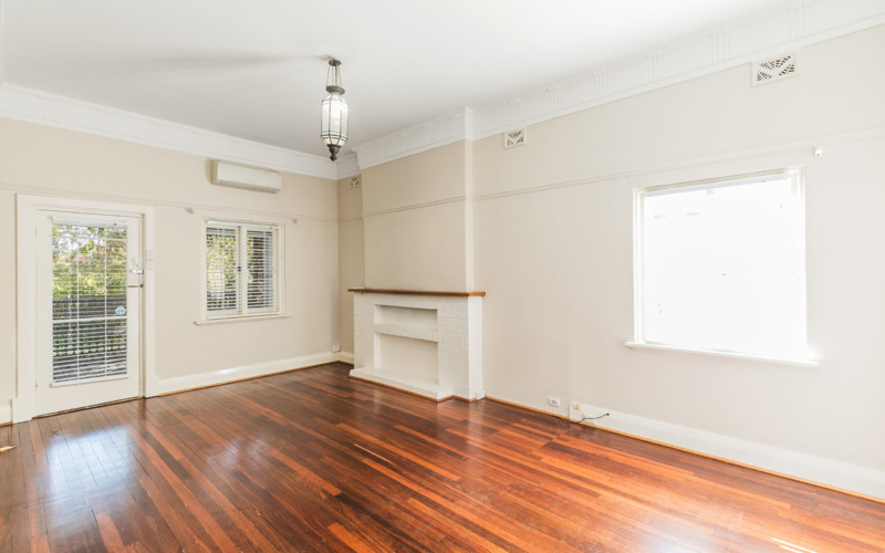 1/112 Stirling Highway, NEDLANDS, WA 6009 AUS