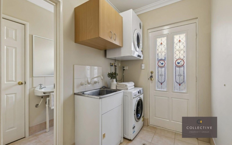 5 Donatti Road, INNALOO, WA 6018 AUS