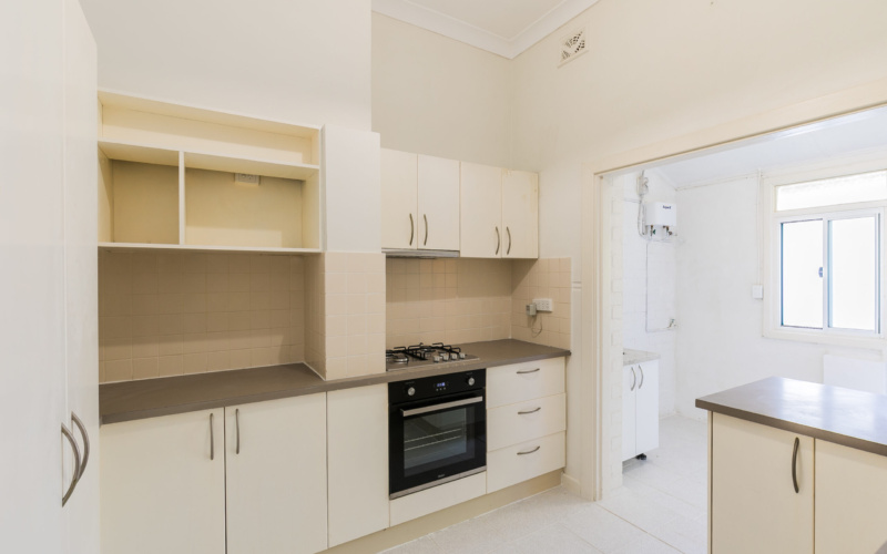 4/112 Stirling Highway, NEDLANDS, WA 6009 AUS