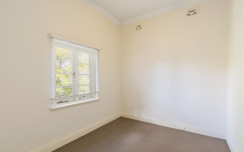 4/112 Stirling Highway, NEDLANDS, WA 6009 AUS
