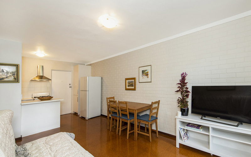 3/10 Murray Avenue, MOSMAN PARK, WA 6012 AUS