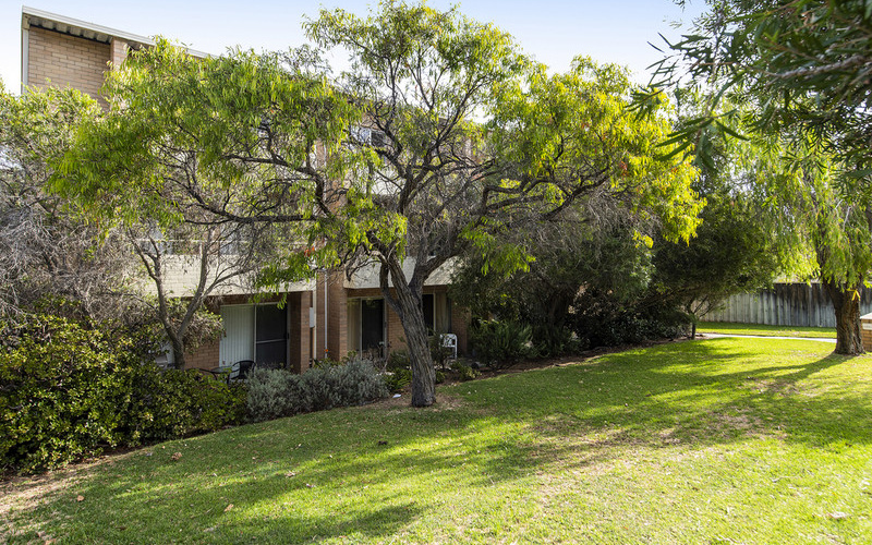 3/10 Murray Avenue, MOSMAN PARK, WA 6012 AUS