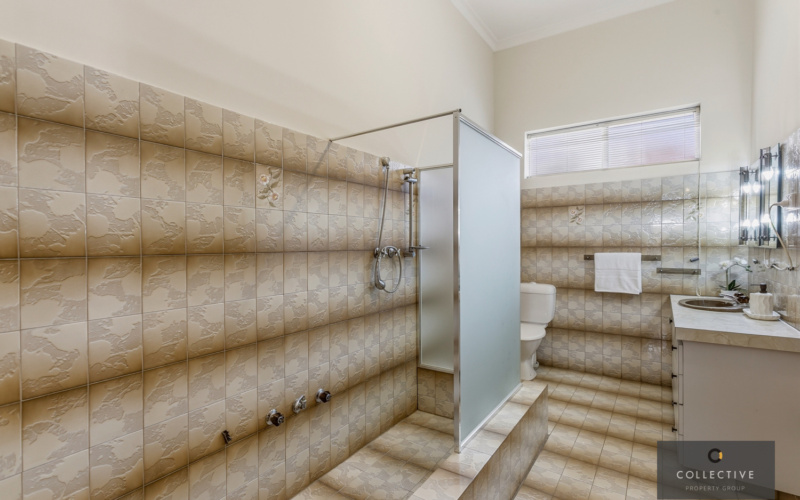 32 Salisbury Street, LEEDERVILLE, WA 6007 AUS